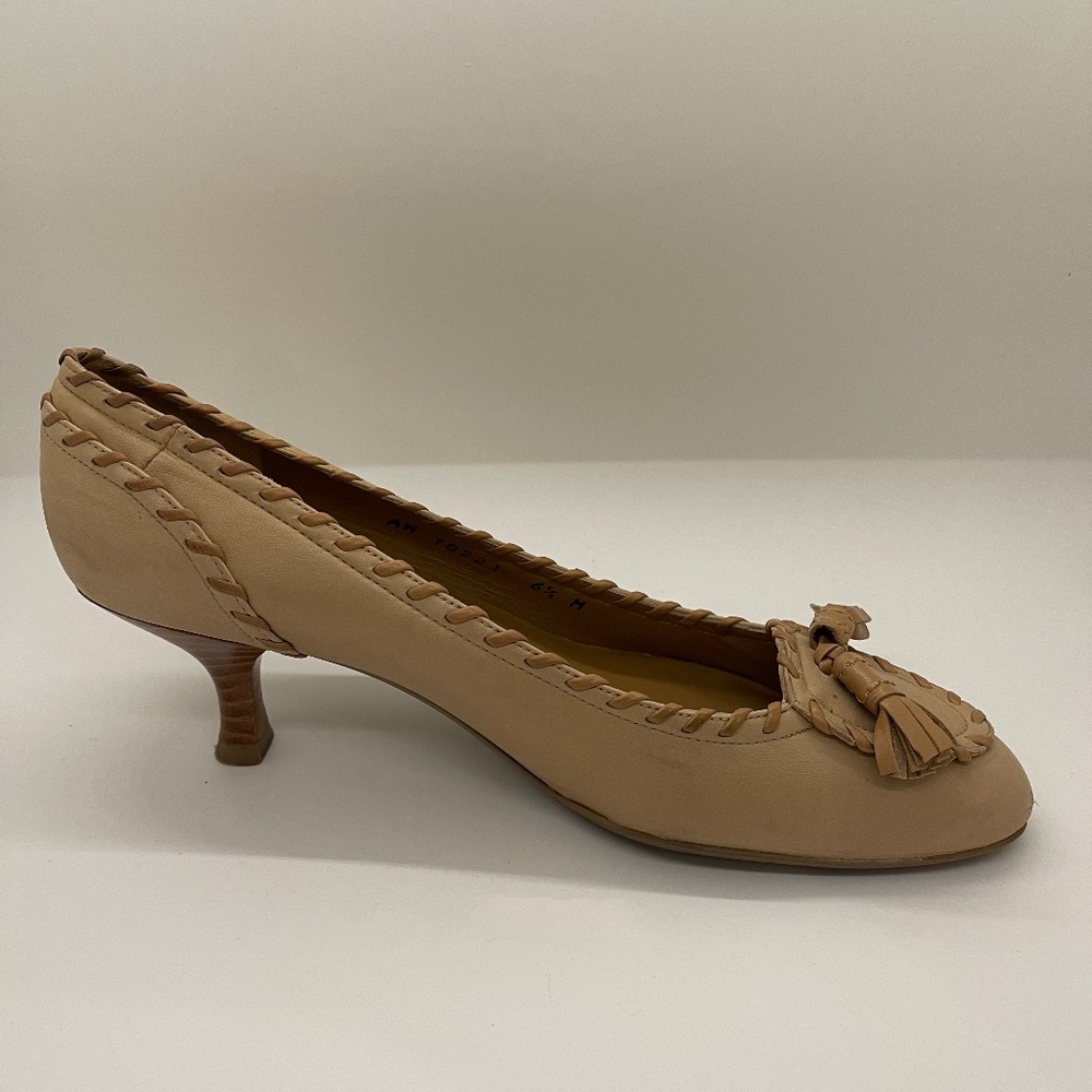 Stuart Weitzman Casual Dress Shoe